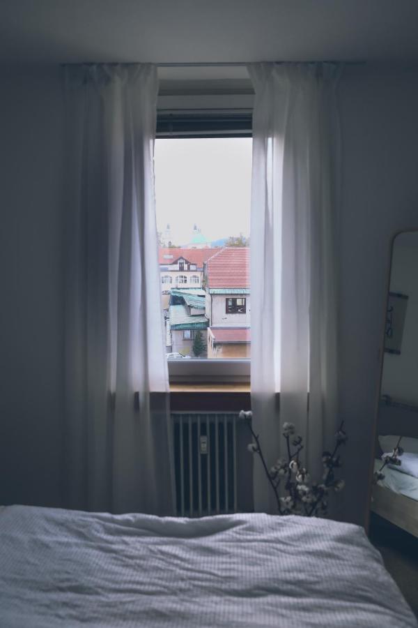Ella'S Castle View Apartment Lubiana Esterno foto